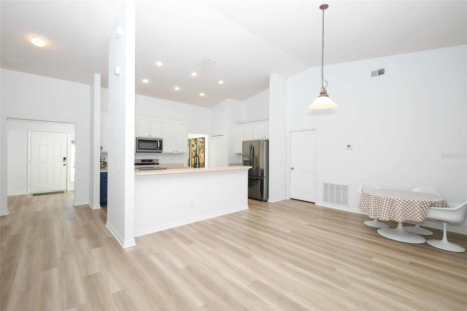 1032 BURLAND CIR, WINTER GARDEN, FL, 34787