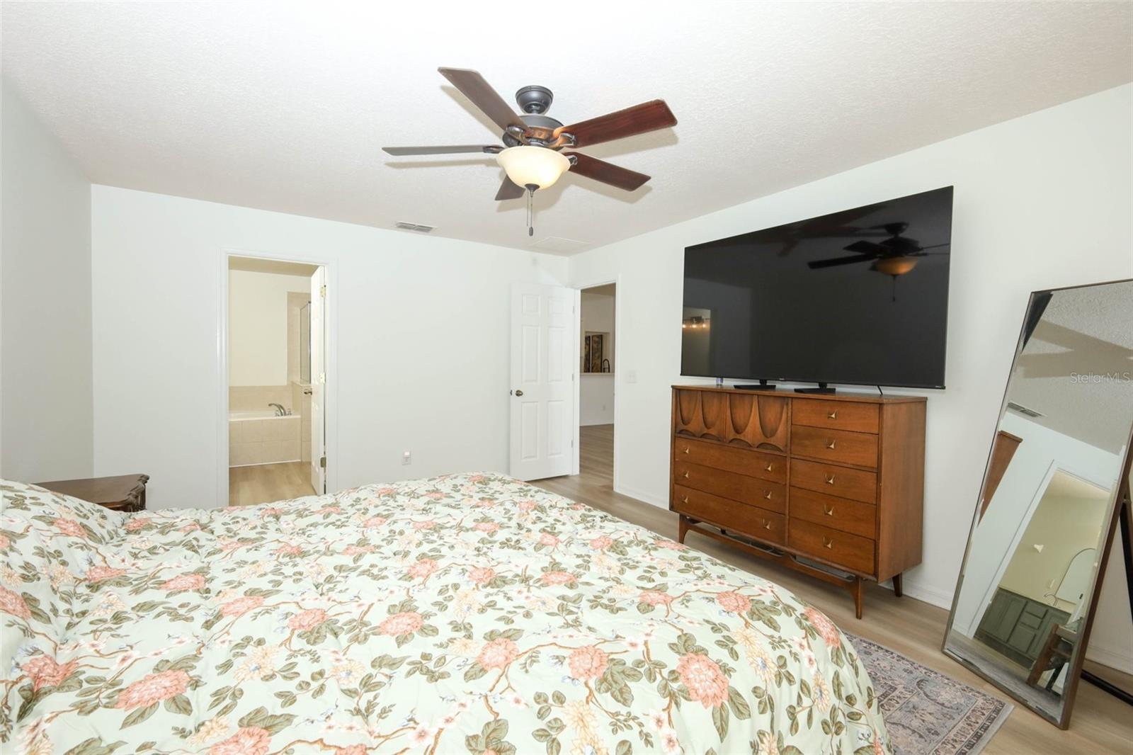 1032 BURLAND CIR, WINTER GARDEN, FL, 34787