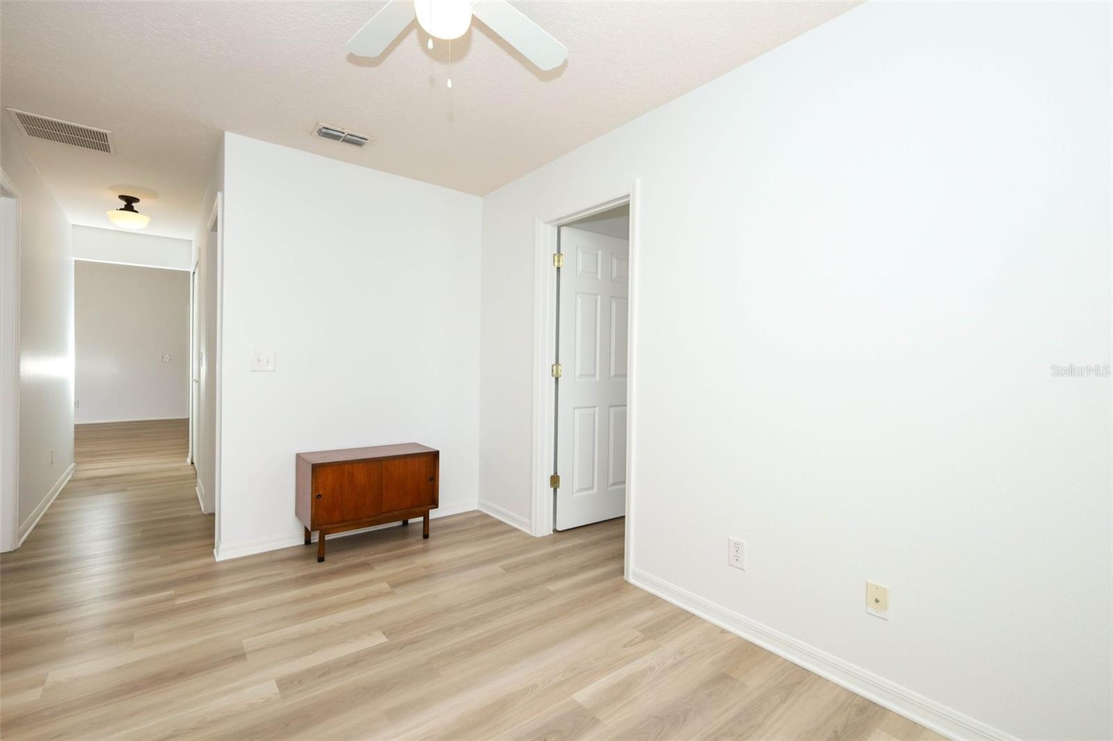 1032 BURLAND CIR, WINTER GARDEN, FL, 34787