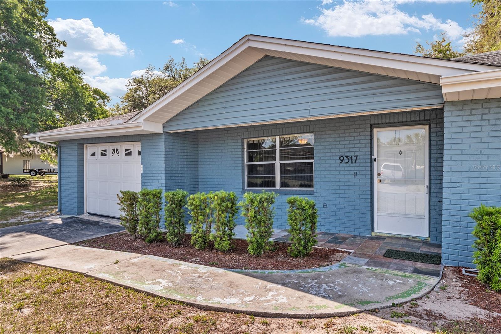 9317 E CRESCENT DR, INVERNESS, FL, 34450