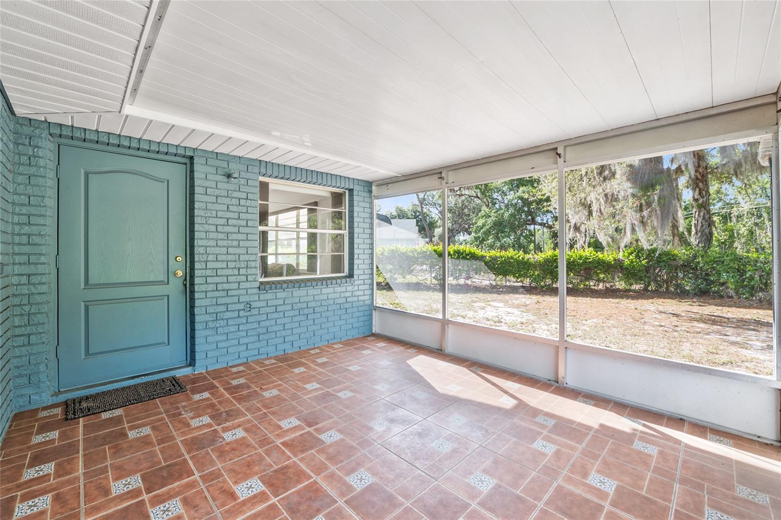 9317 E CRESCENT DR, INVERNESS, FL, 34450