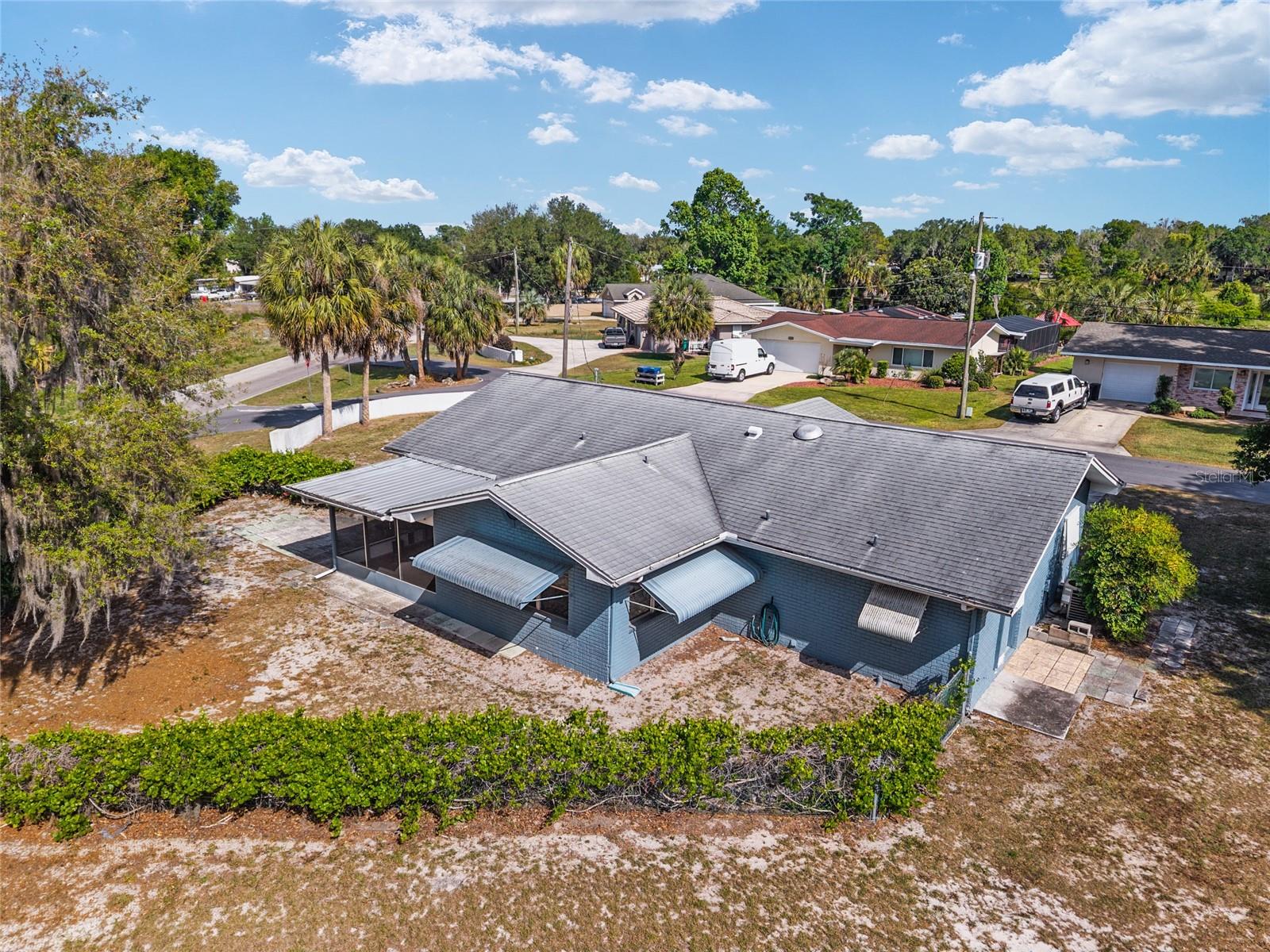 9317 E CRESCENT DR, INVERNESS, FL, 34450