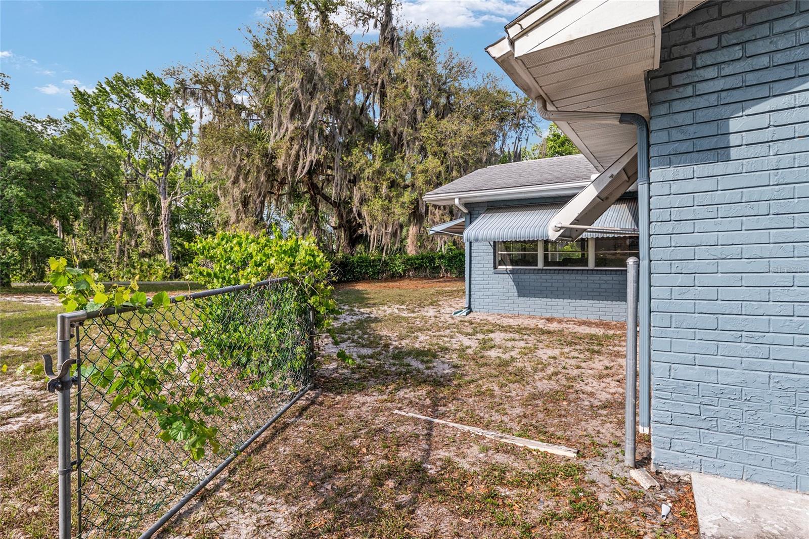 9317 E CRESCENT DR, INVERNESS, FL, 34450