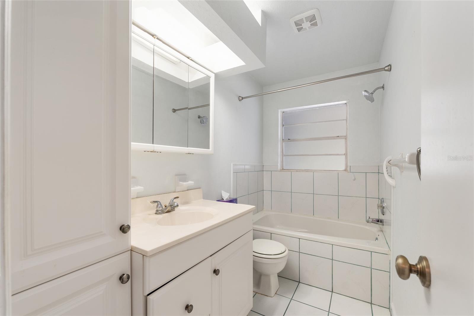 9317 E CRESCENT DR, INVERNESS, FL, 34450