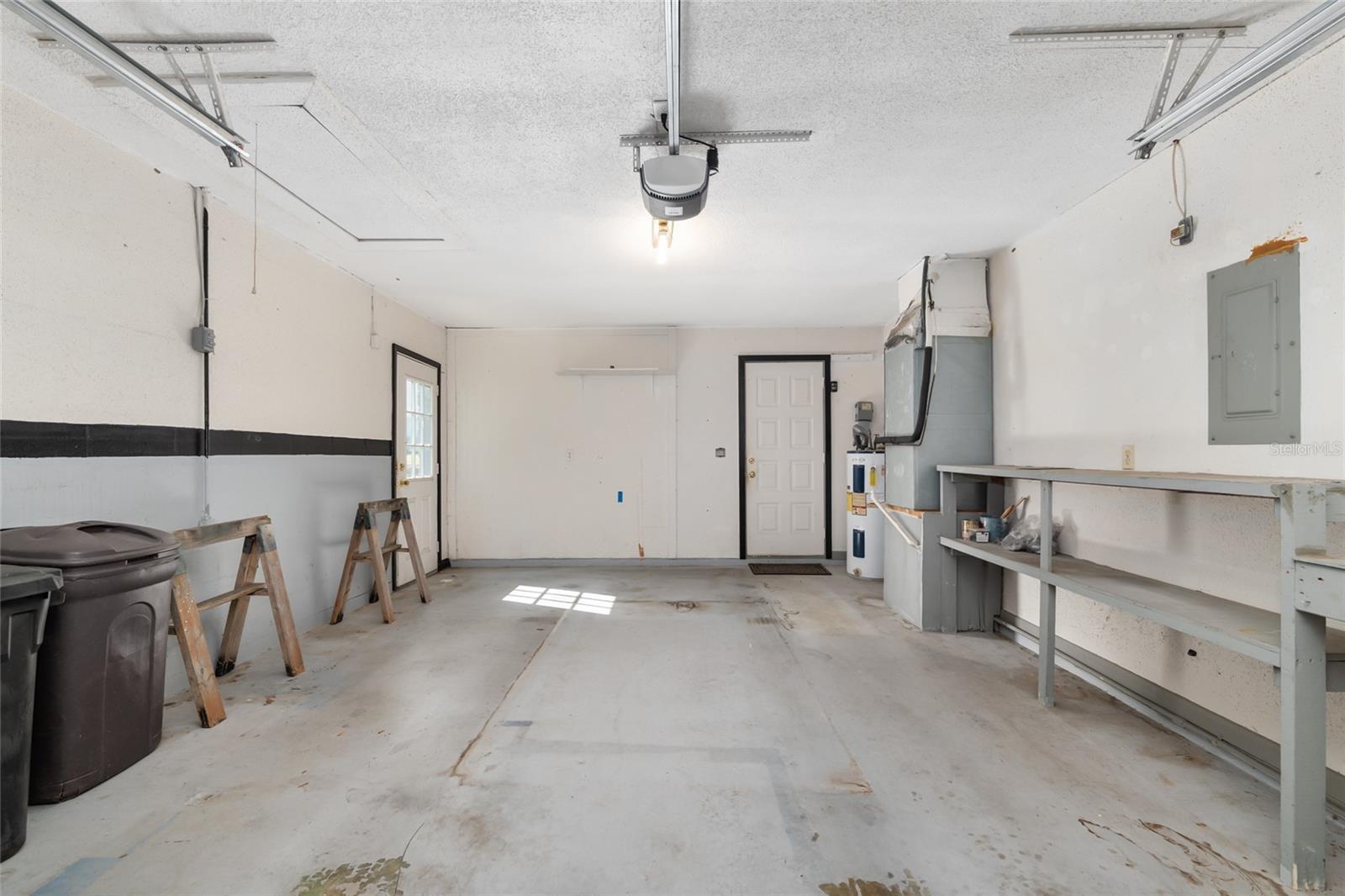 9317 E CRESCENT DR, INVERNESS, FL, 34450