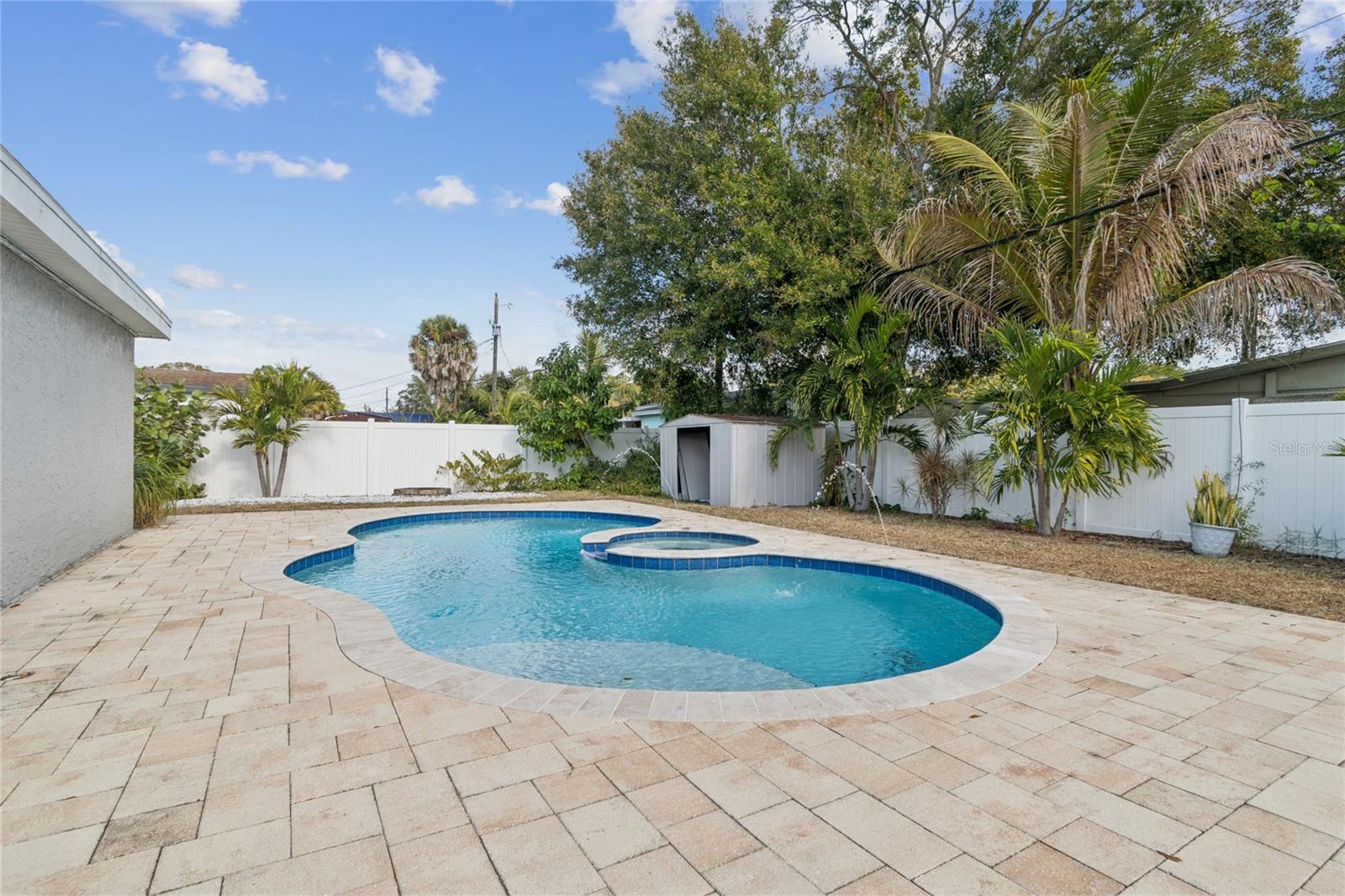 7631 18TH WAY N, ST PETERSBURG, FL, 33702