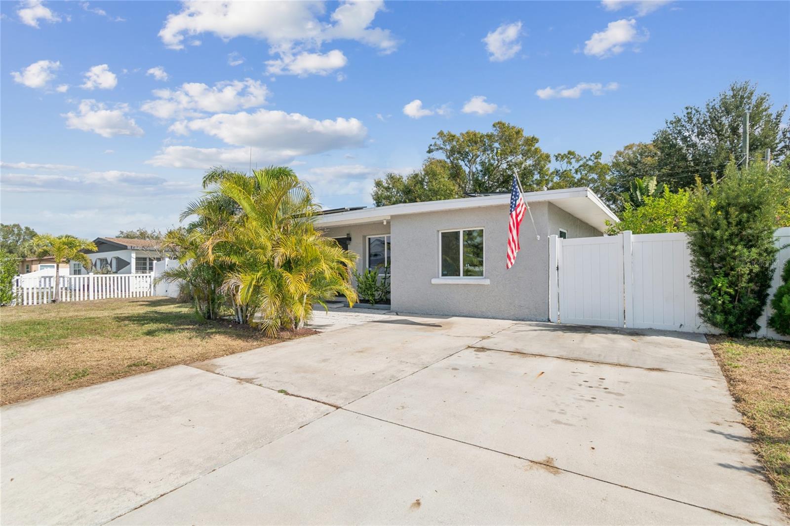 7631 18TH WAY N, ST PETERSBURG, FL, 33702
