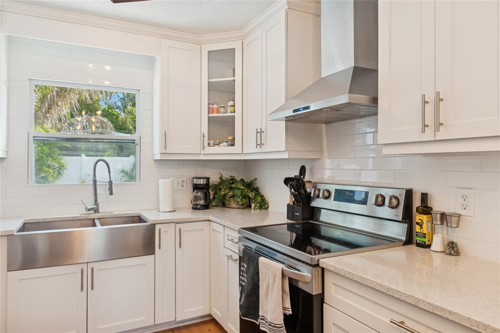 7631 18TH WAY N, ST PETERSBURG, FL, 33702