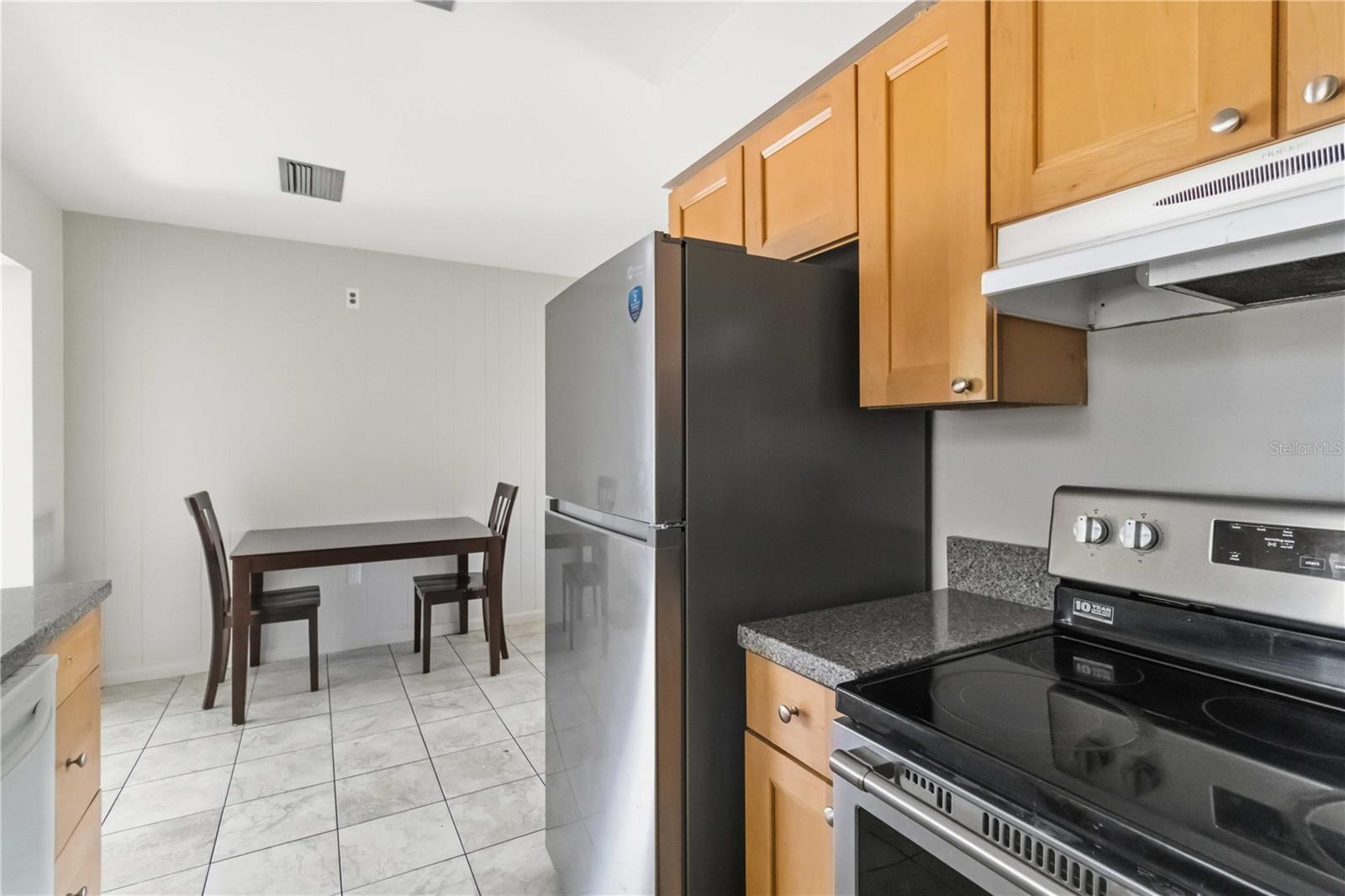 308 LANTANA, SARASOTA, FL, 34243