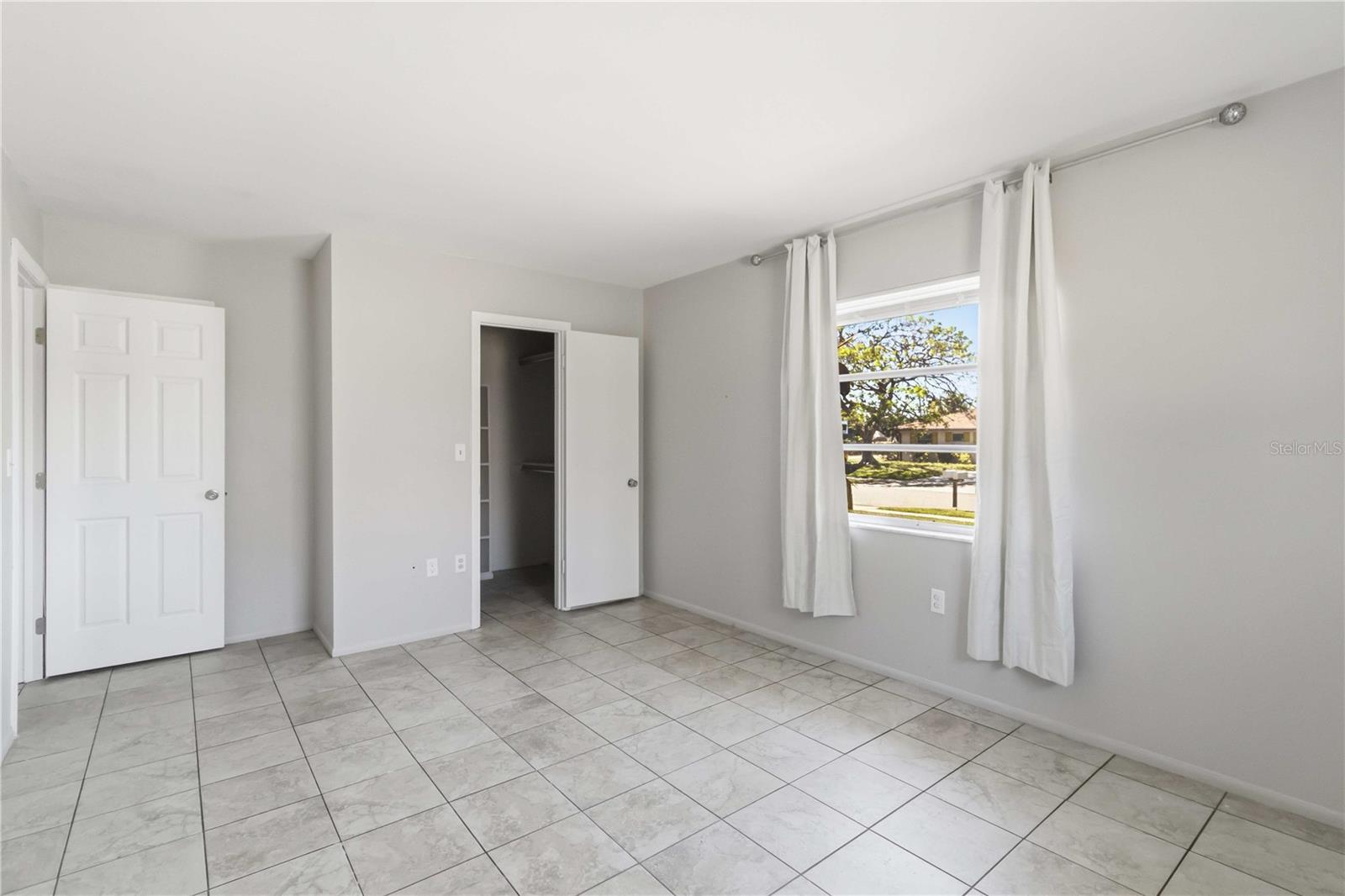 308 LANTANA, SARASOTA, FL, 34243