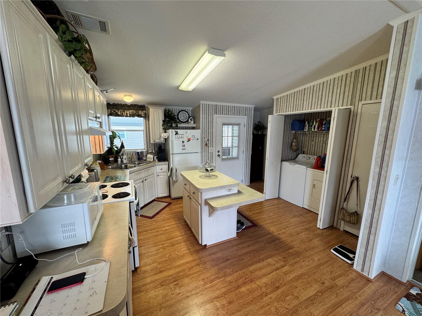 346 ANDROS DR, SARASOTA, FL, 34233