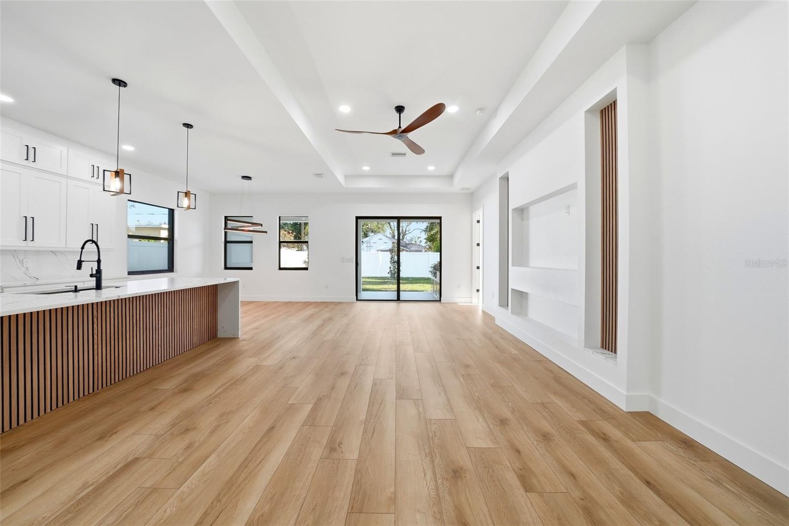 3325 55 AVE N, ST PETERSBURG, FL, 33714