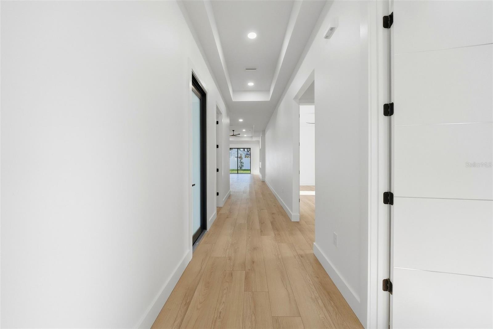 3325 55 AVE N, ST PETERSBURG, FL, 33714