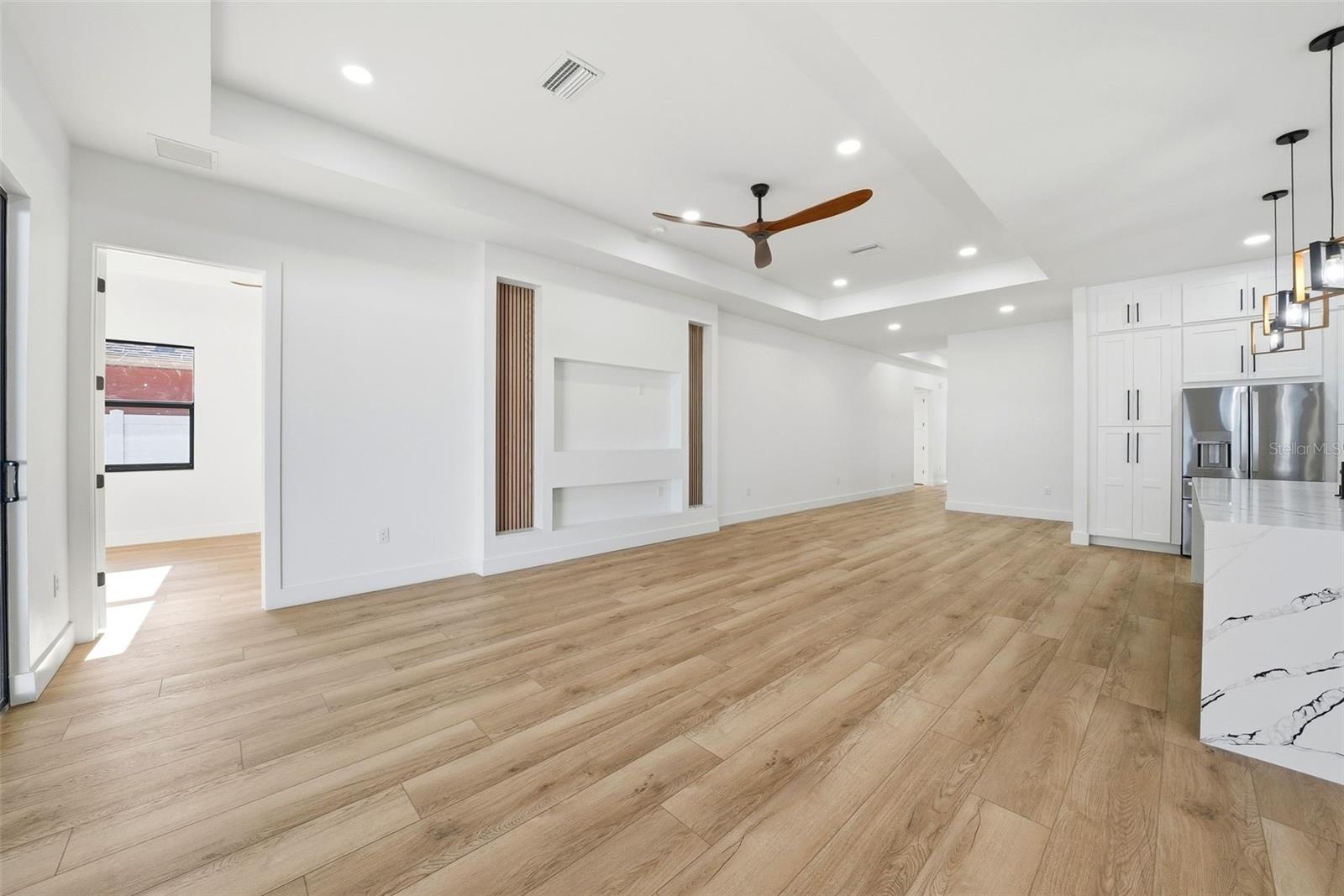 3325 55 AVE N, ST PETERSBURG, FL, 33714