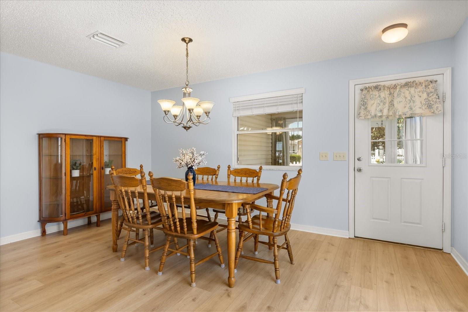 300 VARNVILLE WAY, THE VILLAGES, FL, 32162