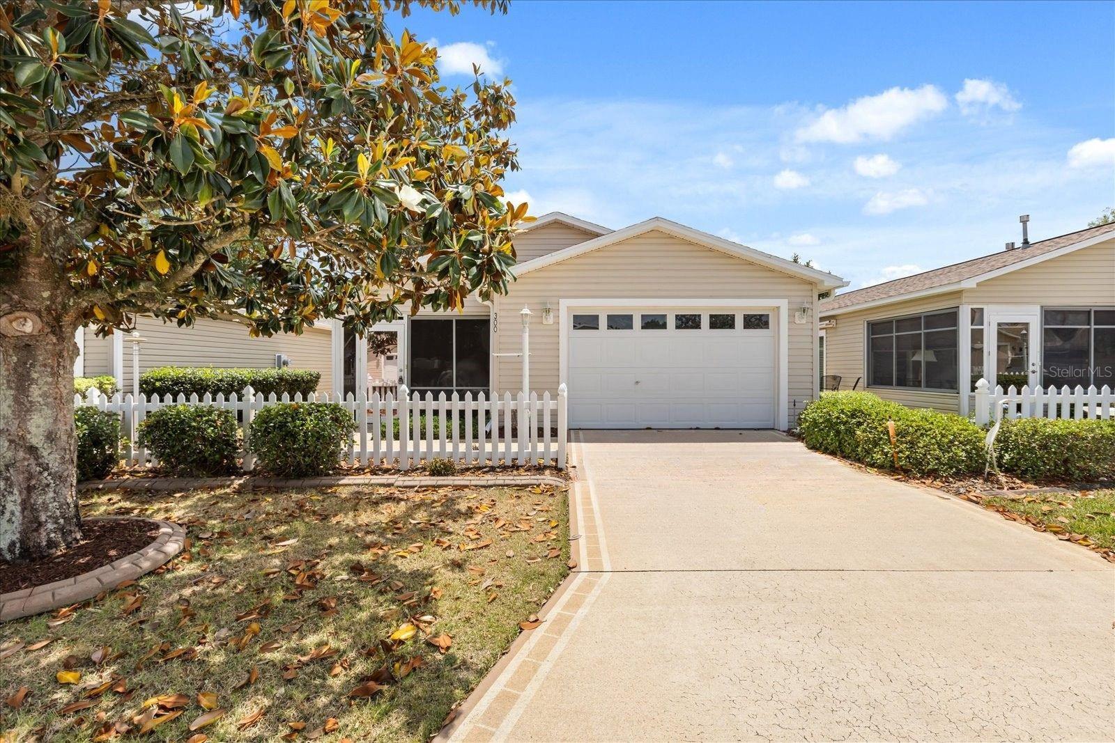 300 VARNVILLE WAY, THE VILLAGES, FL, 32162