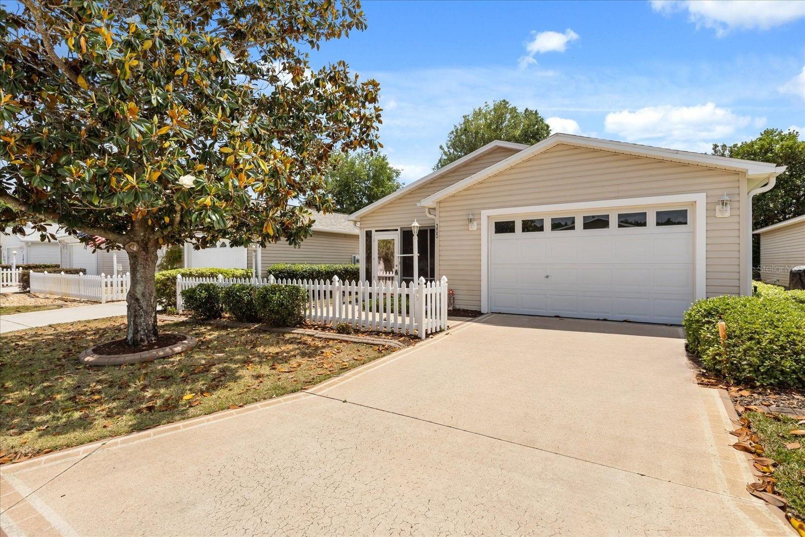 300 VARNVILLE WAY, THE VILLAGES, FL, 32162