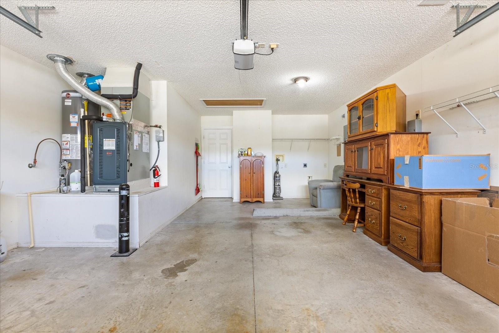 300 VARNVILLE WAY, THE VILLAGES, FL, 32162