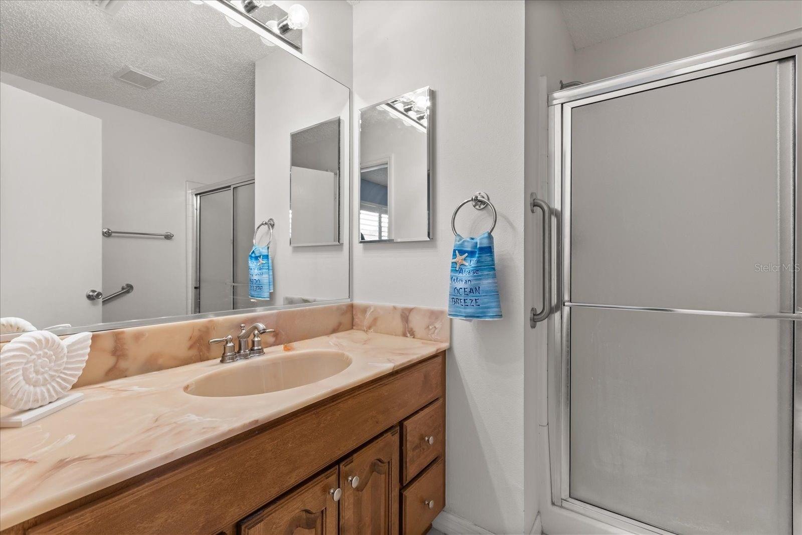 300 VARNVILLE WAY, THE VILLAGES, FL, 32162