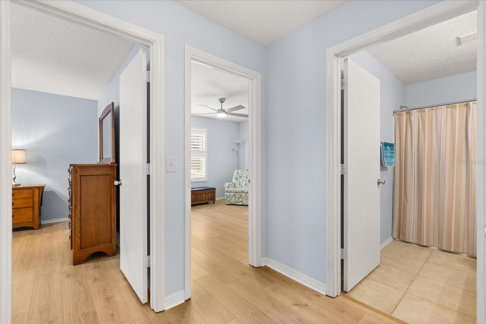 300 VARNVILLE WAY, THE VILLAGES, FL, 32162