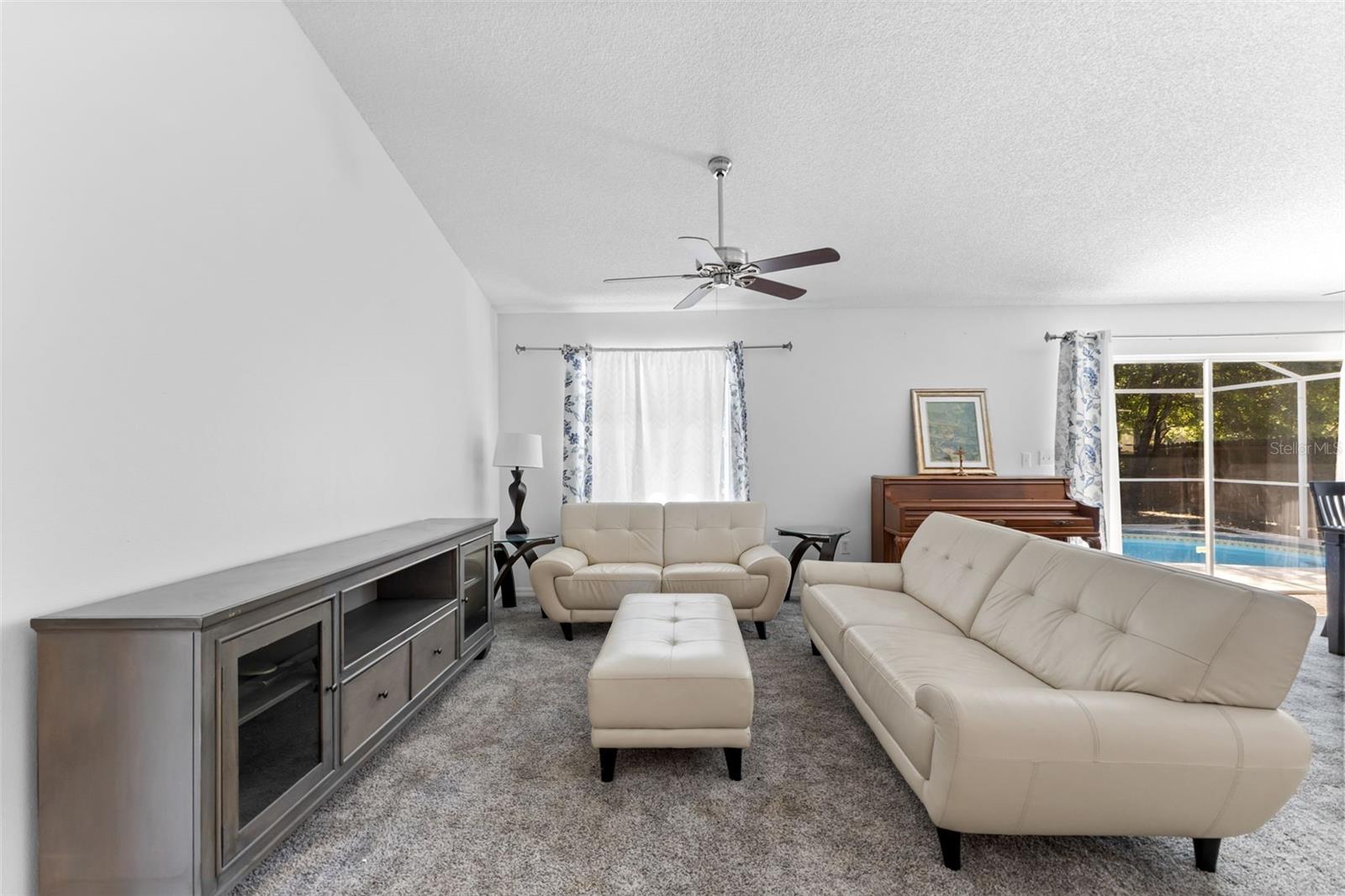 1546 EMBLIDGE CT, LUTZ, FL, 33559