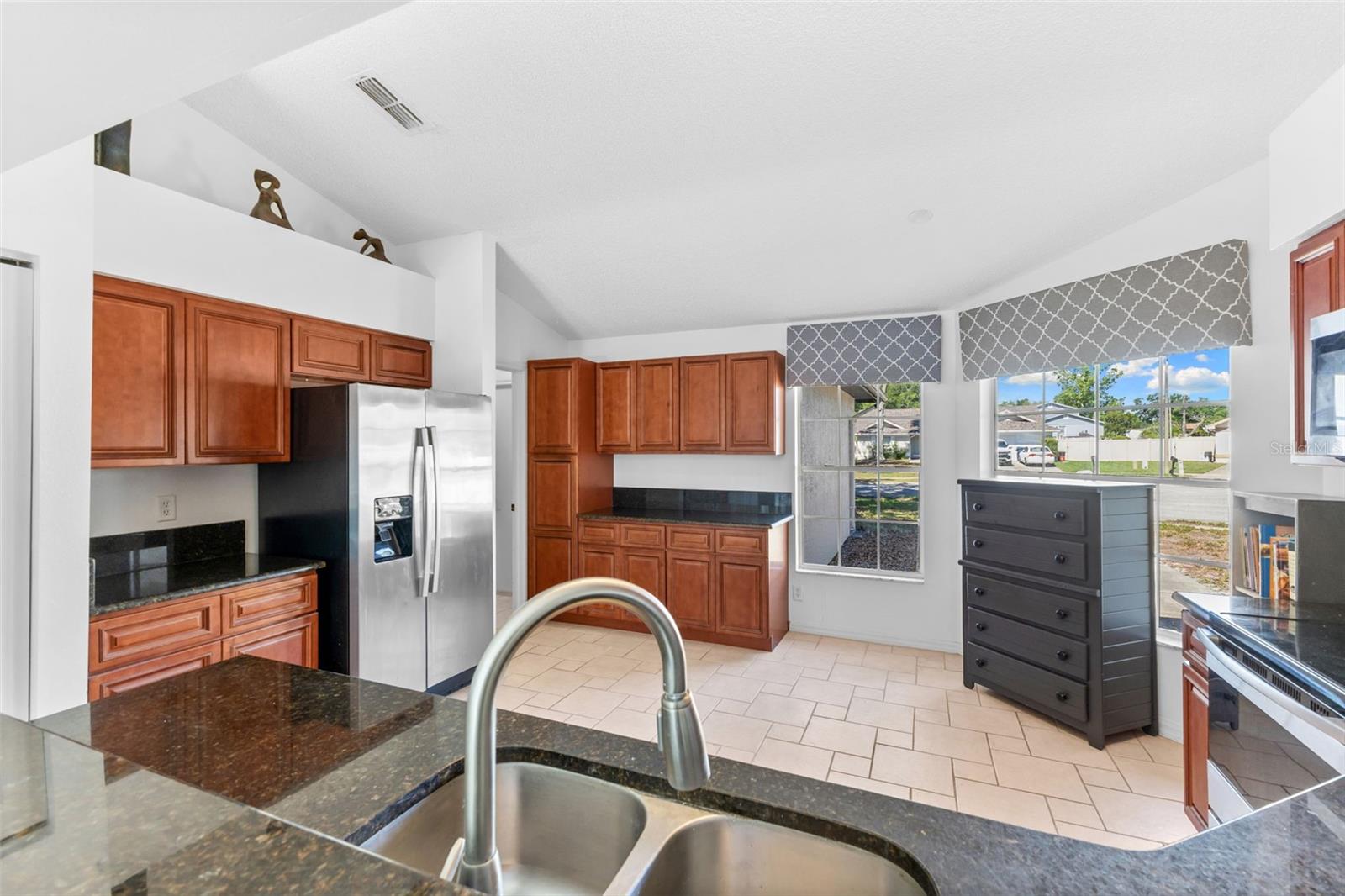 1546 EMBLIDGE CT, LUTZ, FL, 33559