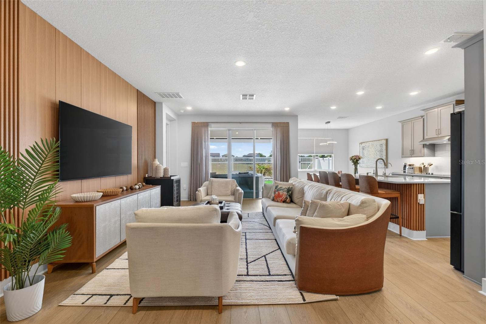 9433 EMERALD BERRY DR, WINTER GARDEN, FL, 34787