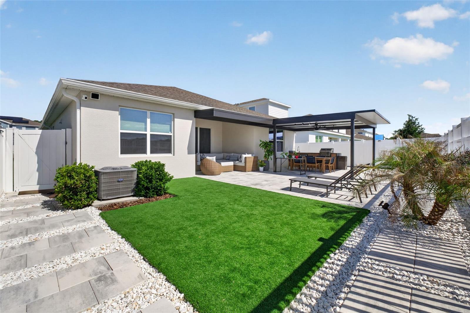 9433 EMERALD BERRY DR, WINTER GARDEN, FL, 34787