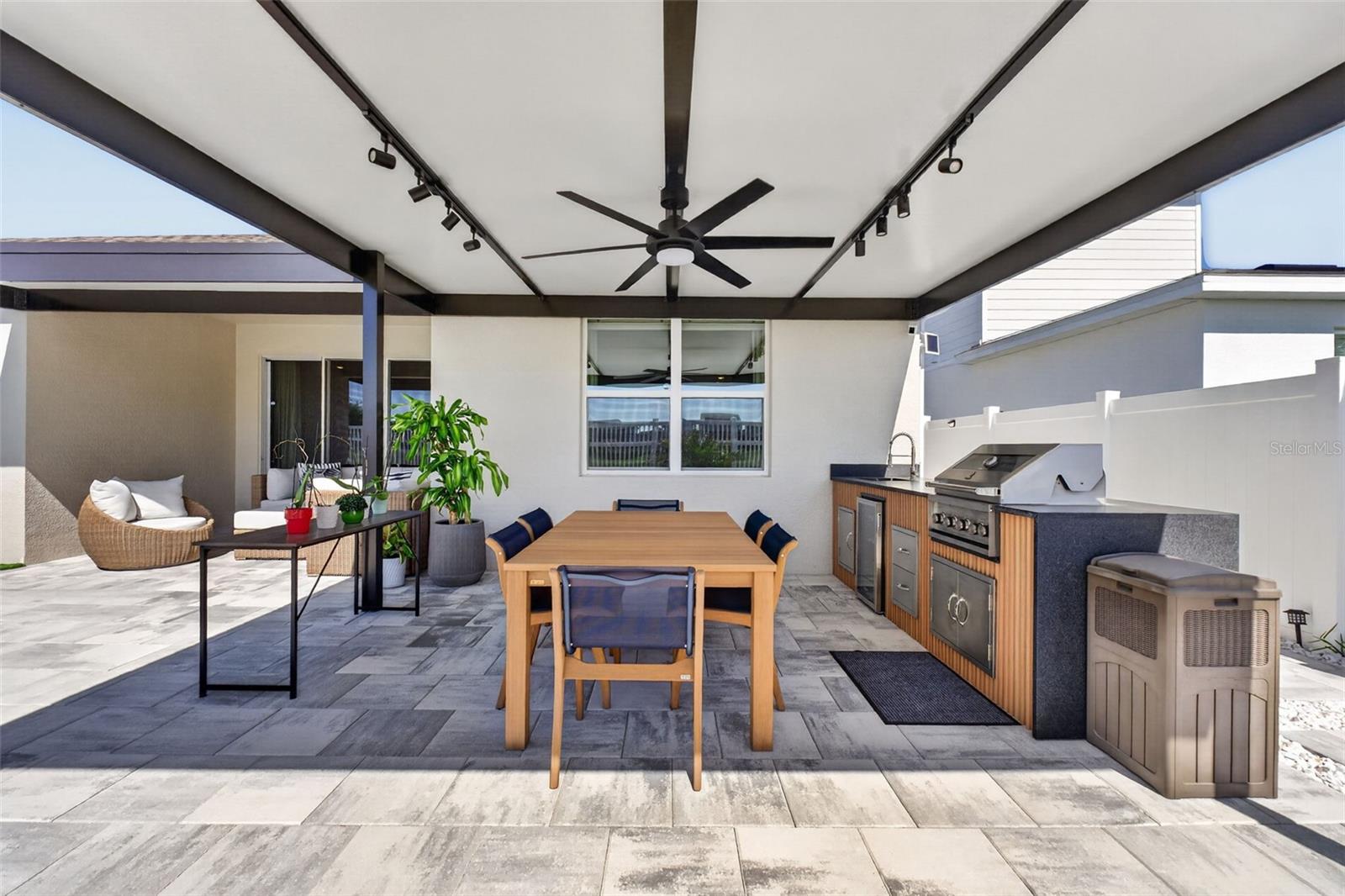 9433 EMERALD BERRY DR, WINTER GARDEN, FL, 34787