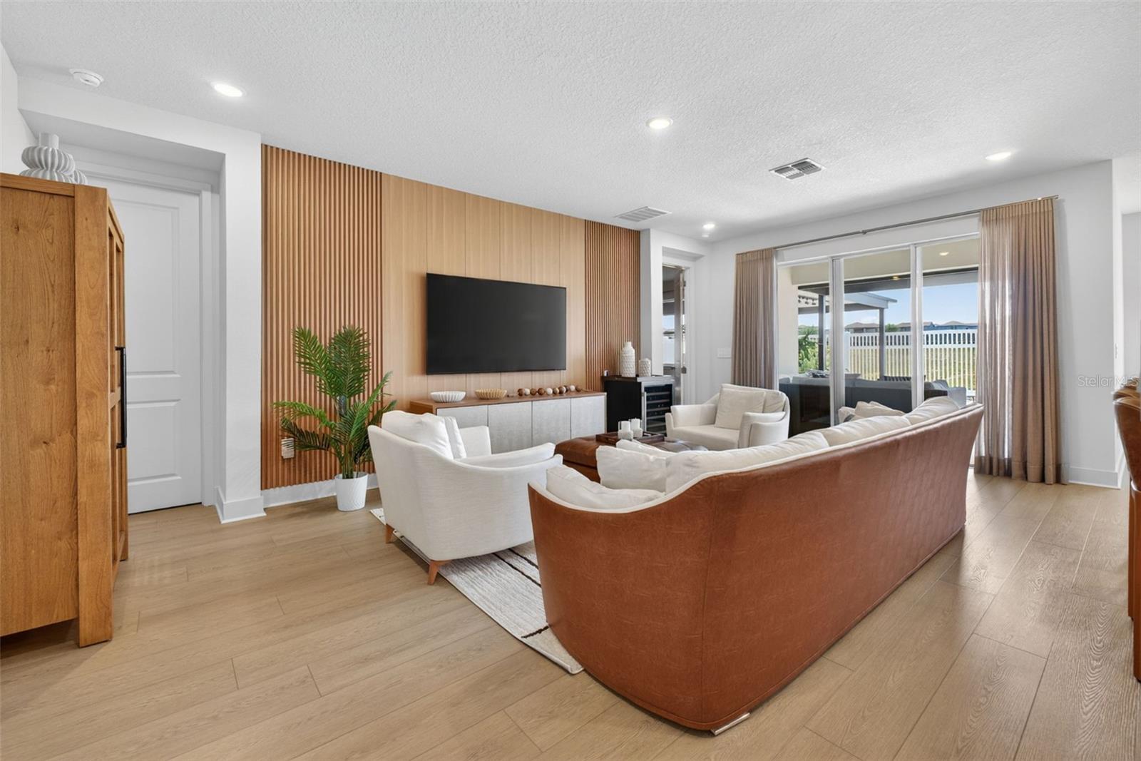 9433 EMERALD BERRY DR, WINTER GARDEN, FL, 34787