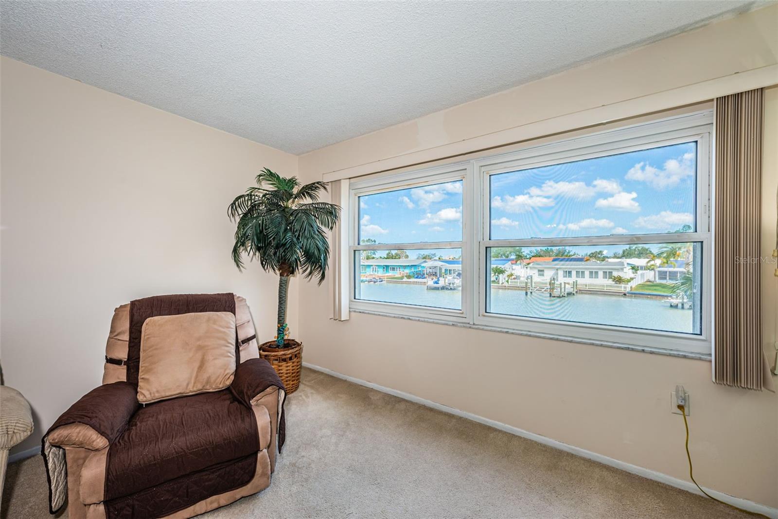 4725 COVE CIR #210, ST PETERSBURG, FL, 33708