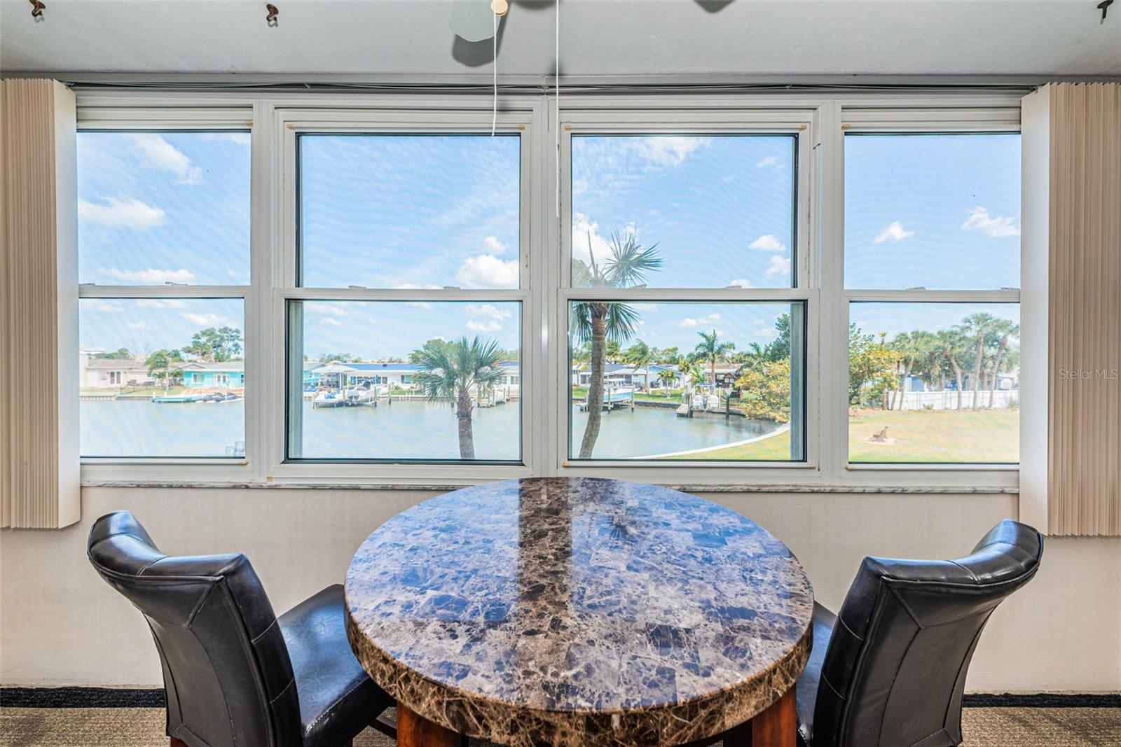 4725 COVE CIR #210, ST PETERSBURG, FL, 33708