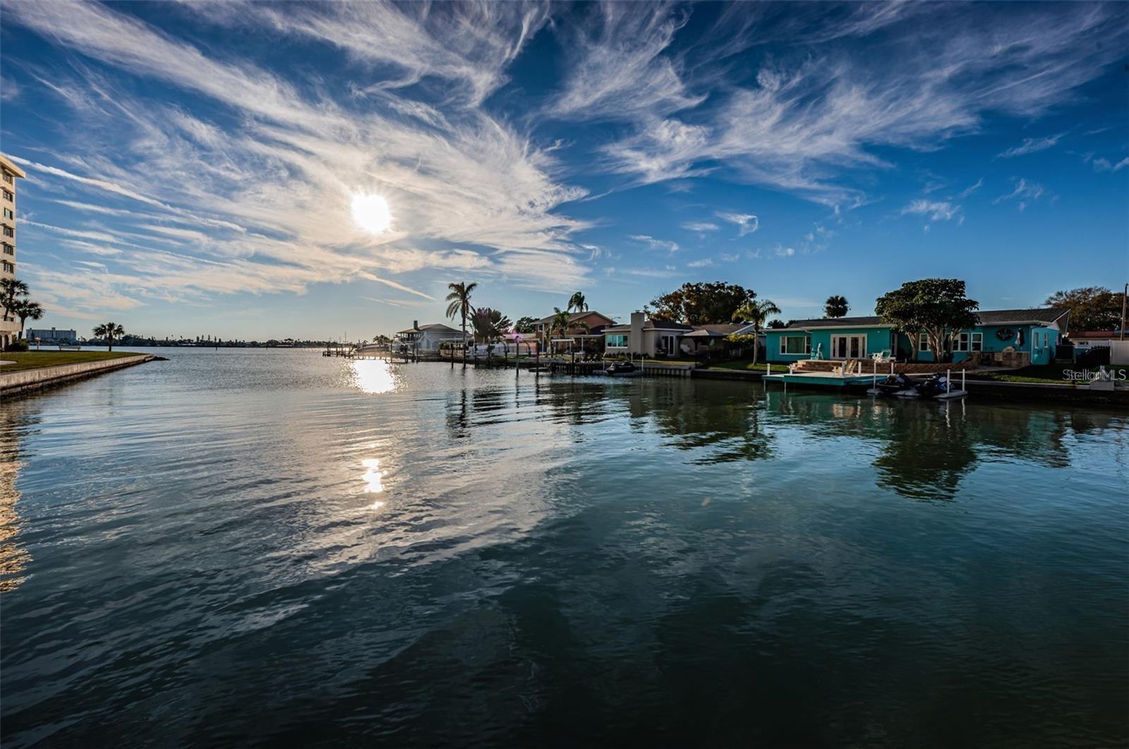 4725 COVE CIR #210, ST PETERSBURG, FL, 33708