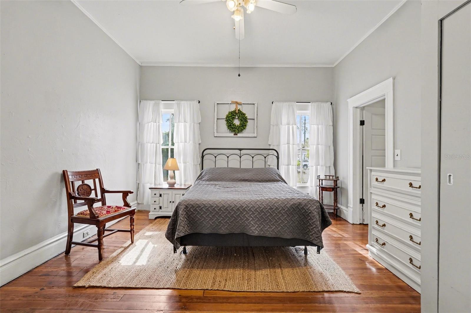 1201 W REYNOLDS ST, PLANT CITY, FL, 33563