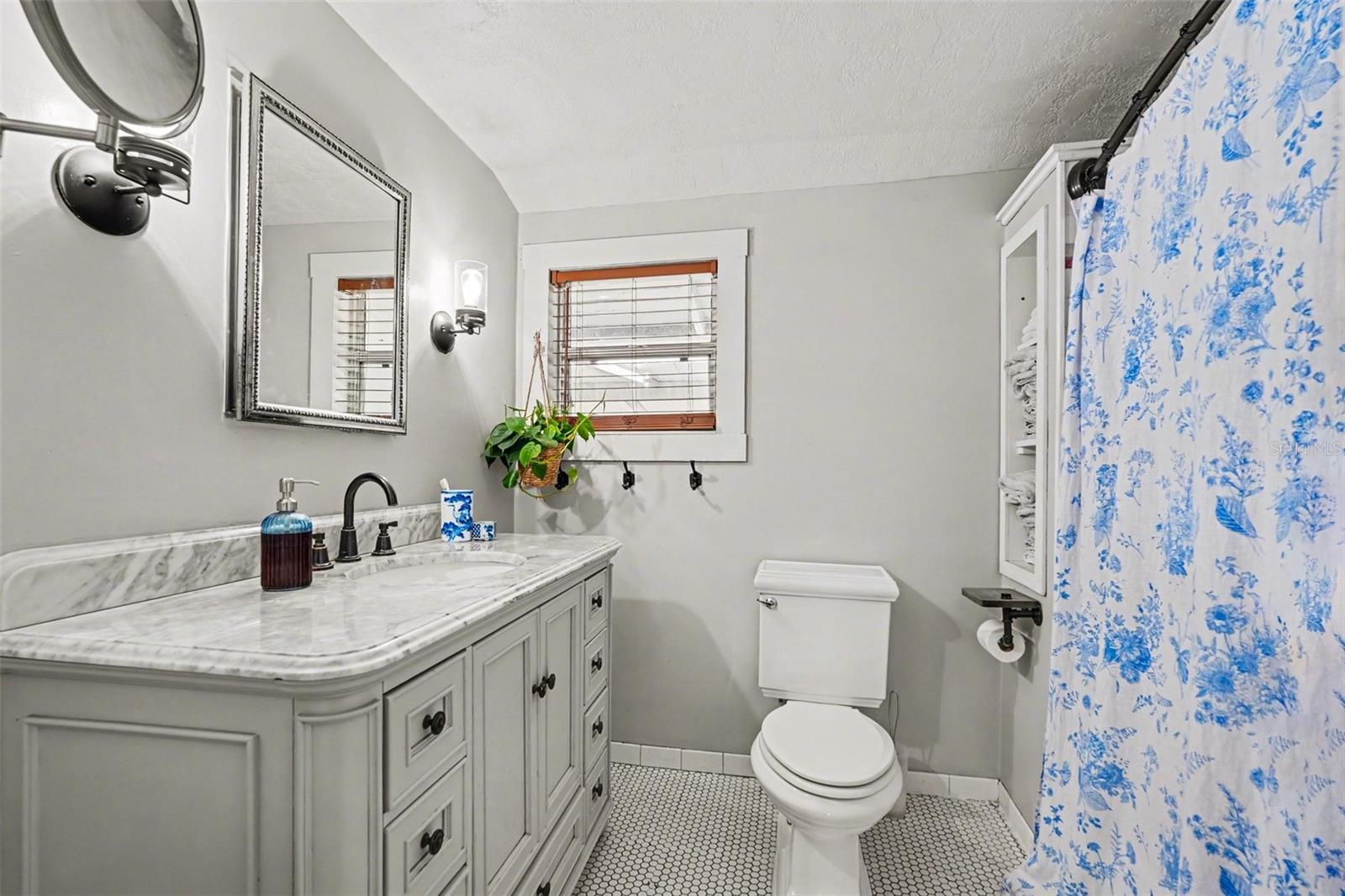 1201 W REYNOLDS ST, PLANT CITY, FL, 33563