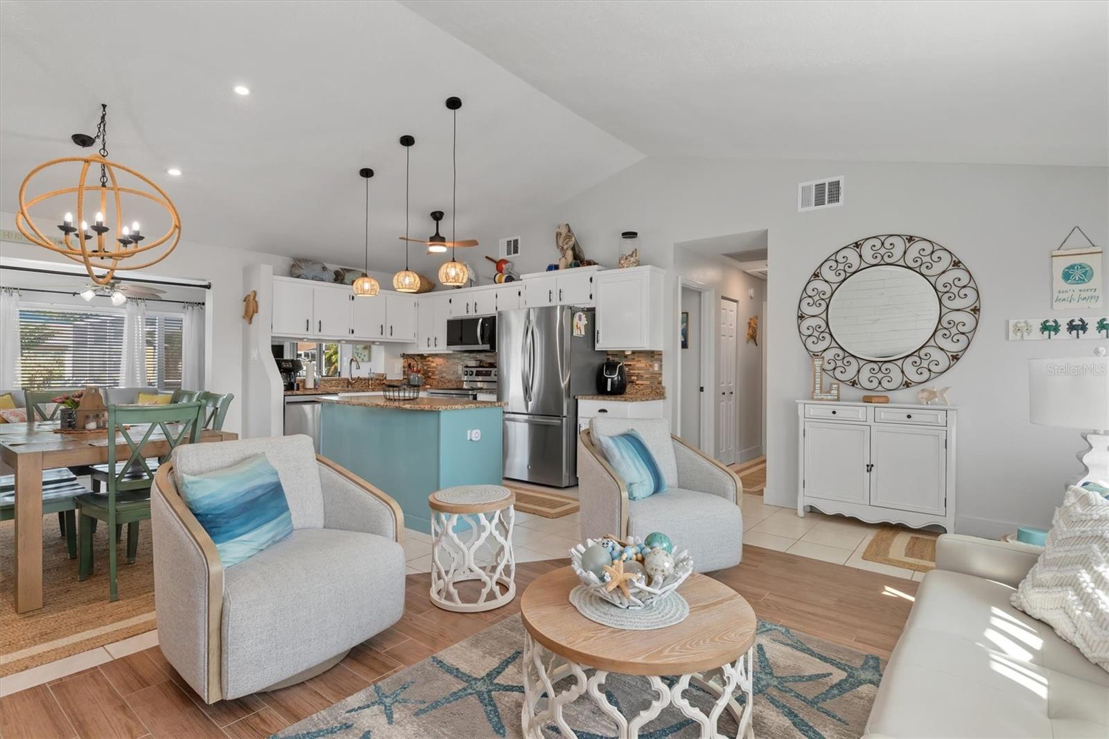 6393 DRUCKER CIR, PORT CHARLOTTE, FL, 33981