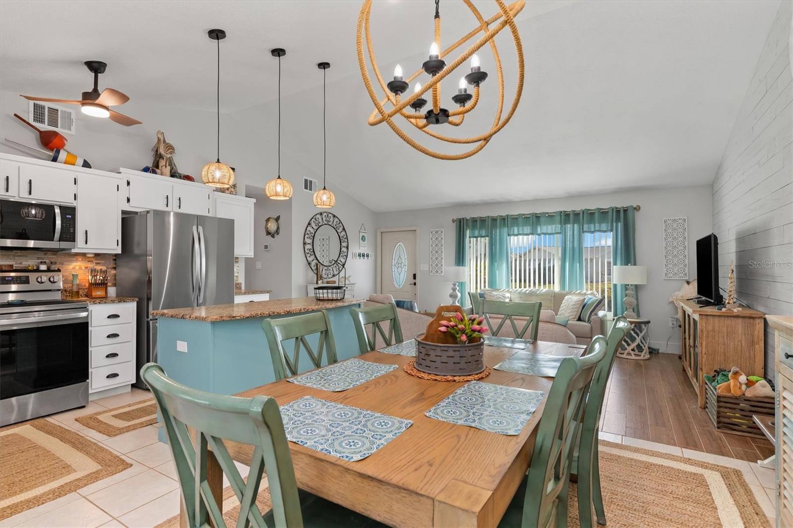 6393 DRUCKER CIR, PORT CHARLOTTE, FL, 33981