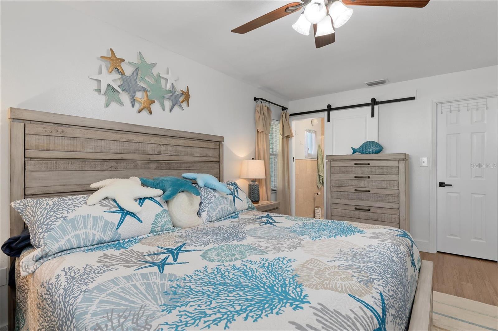 6393 DRUCKER CIR, PORT CHARLOTTE, FL, 33981