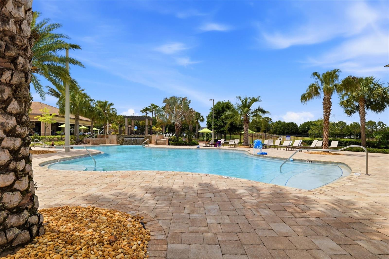 1099 TRAPPERS TRAIL LOOP, DAVENPORT, FL, 33896