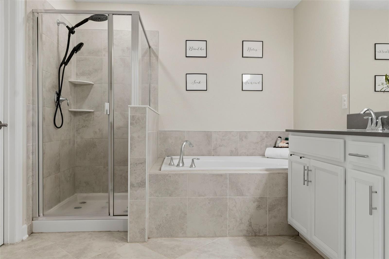 1099 TRAPPERS TRAIL LOOP, DAVENPORT, FL, 33896