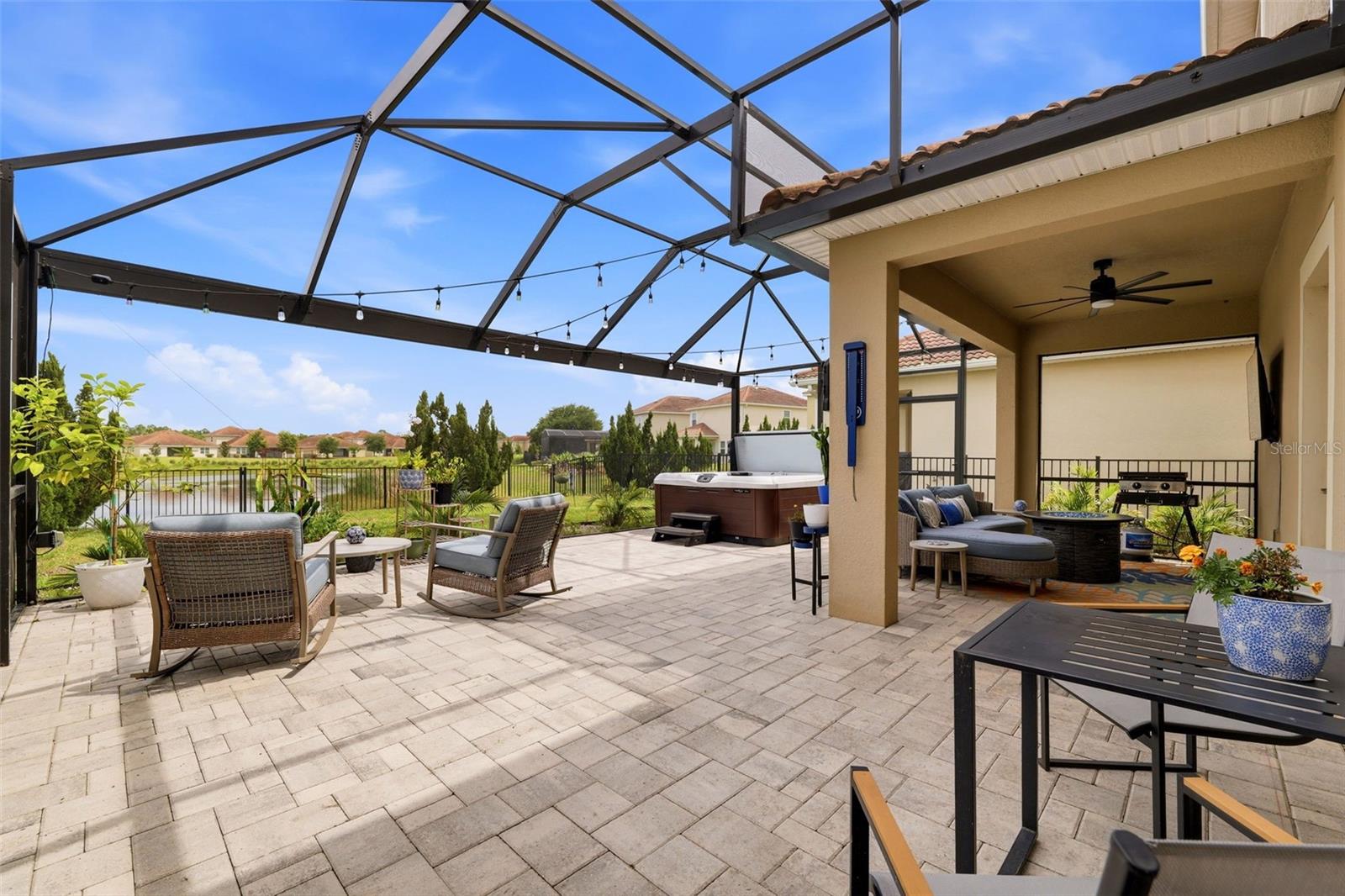 1099 TRAPPERS TRAIL LOOP, DAVENPORT, FL, 33896