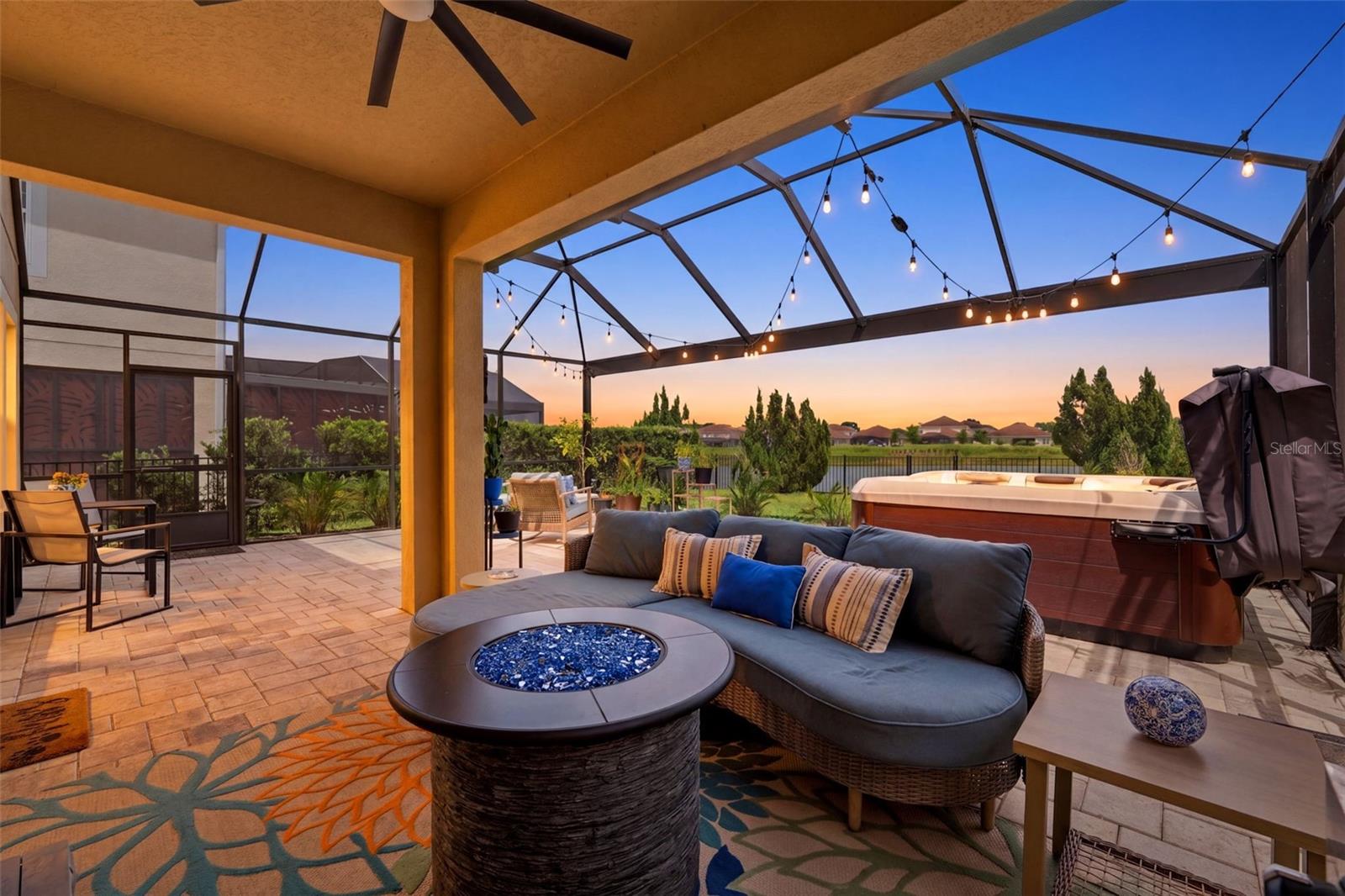 1099 TRAPPERS TRAIL LOOP, DAVENPORT, FL, 33896