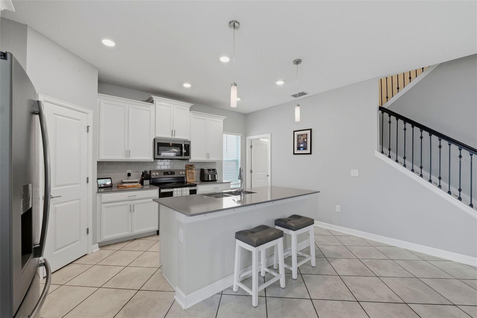 1099 TRAPPERS TRAIL LOOP, DAVENPORT, FL, 33896