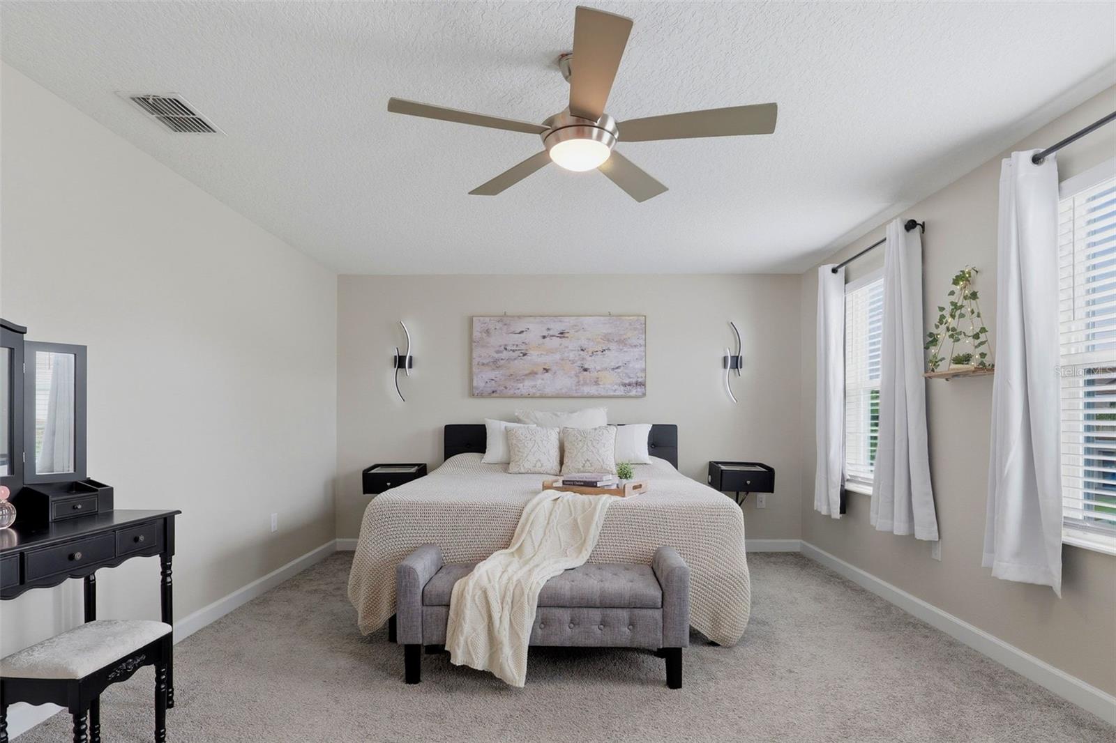 1099 TRAPPERS TRAIL LOOP, DAVENPORT, FL, 33896