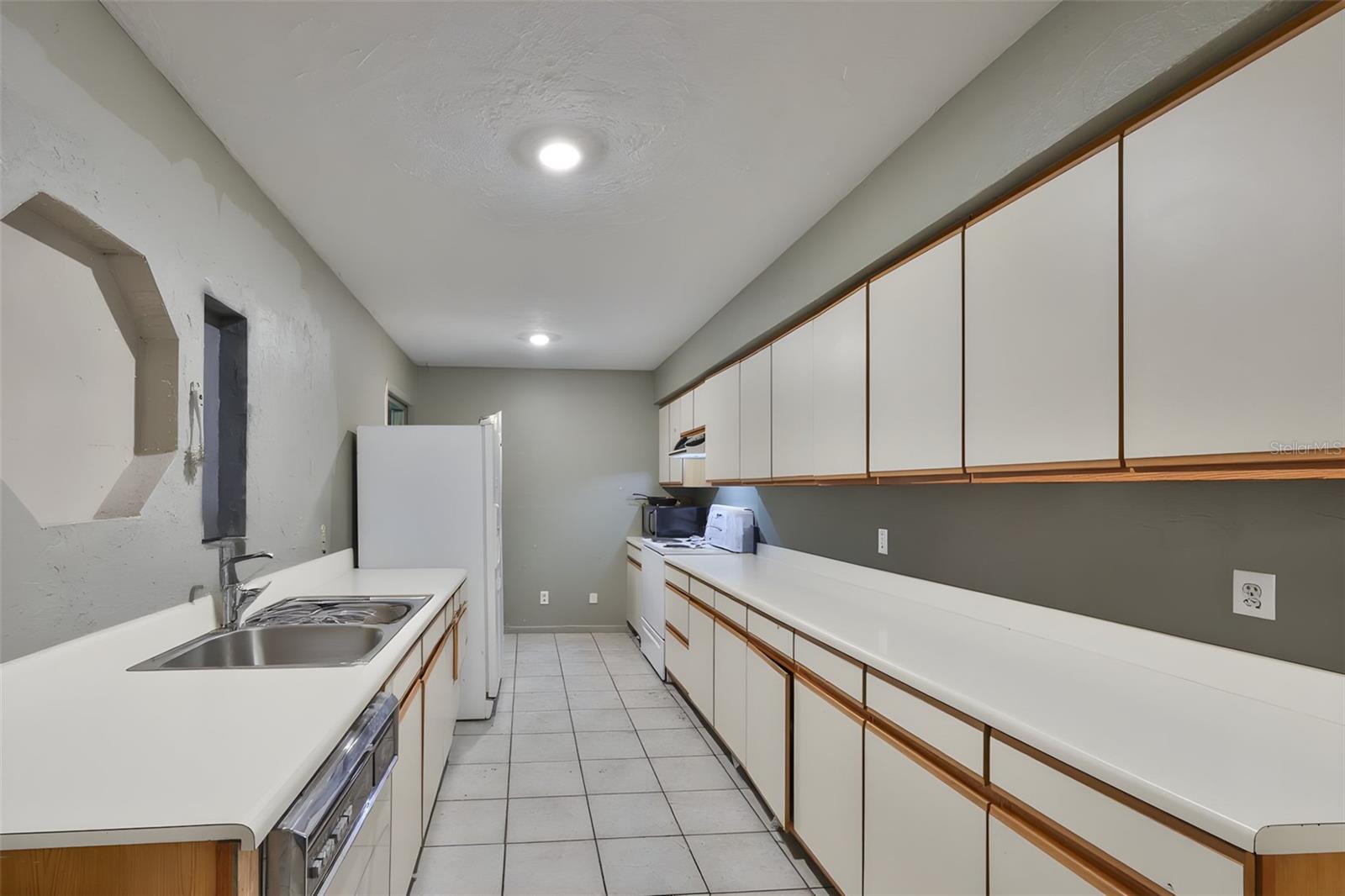 741 MORREL AVE, LAKE WALES, FL, 33859