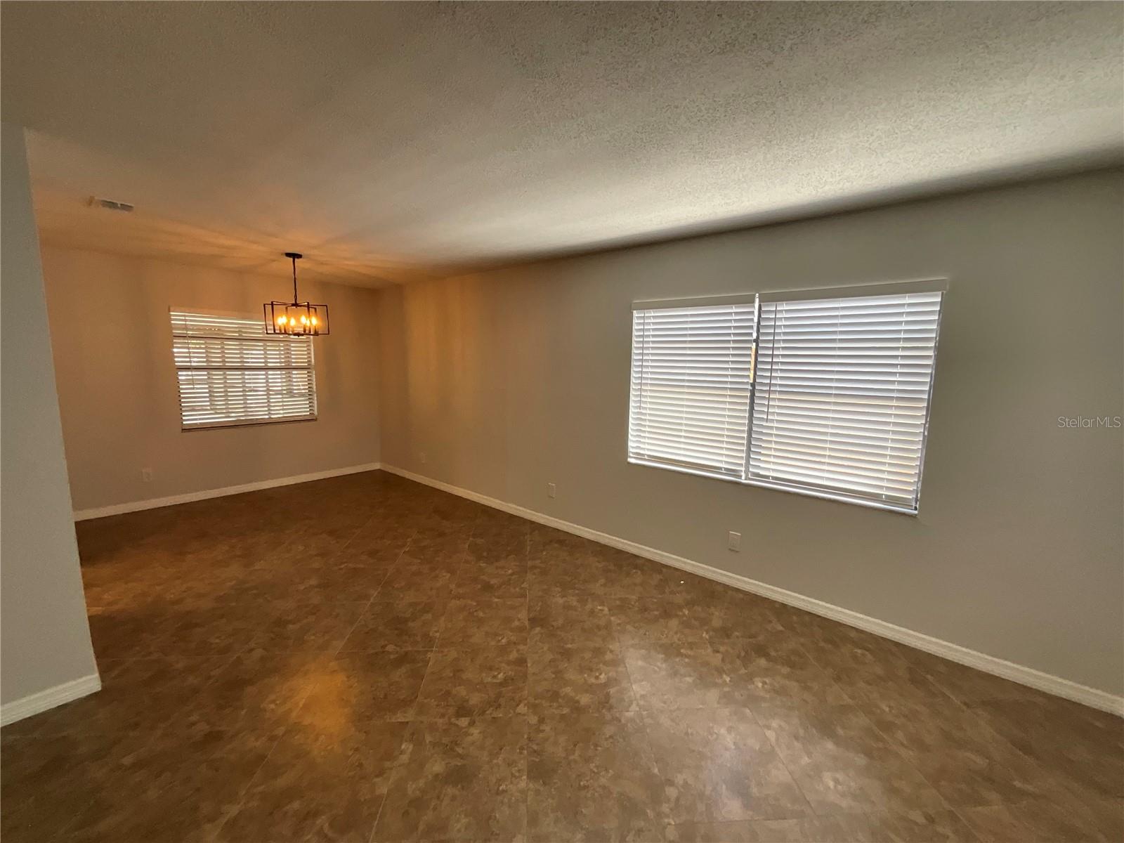 15604 TIMBERLINE DR, TAMPA, FL, 33624