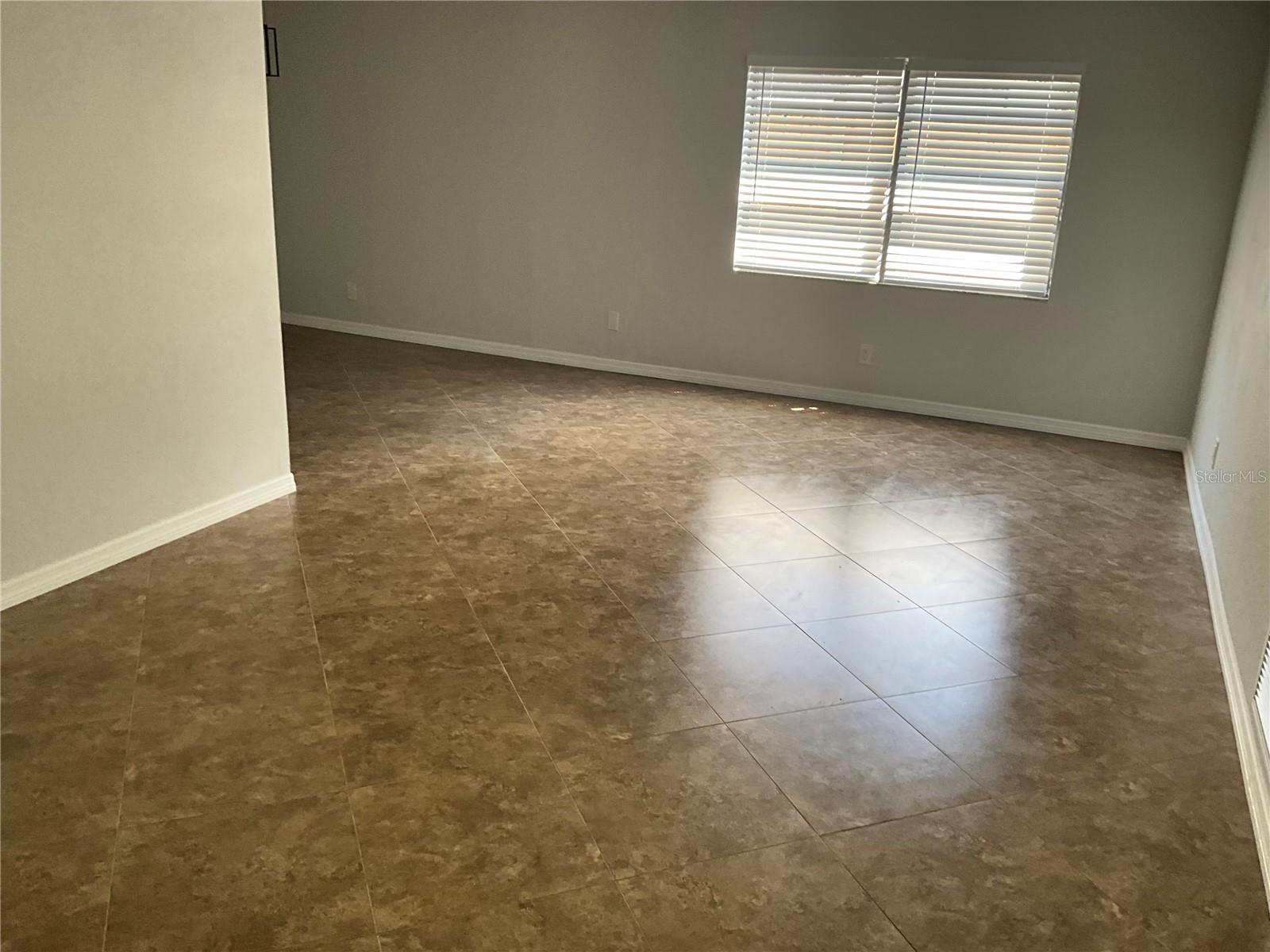 15604 TIMBERLINE DR, TAMPA, FL, 33624