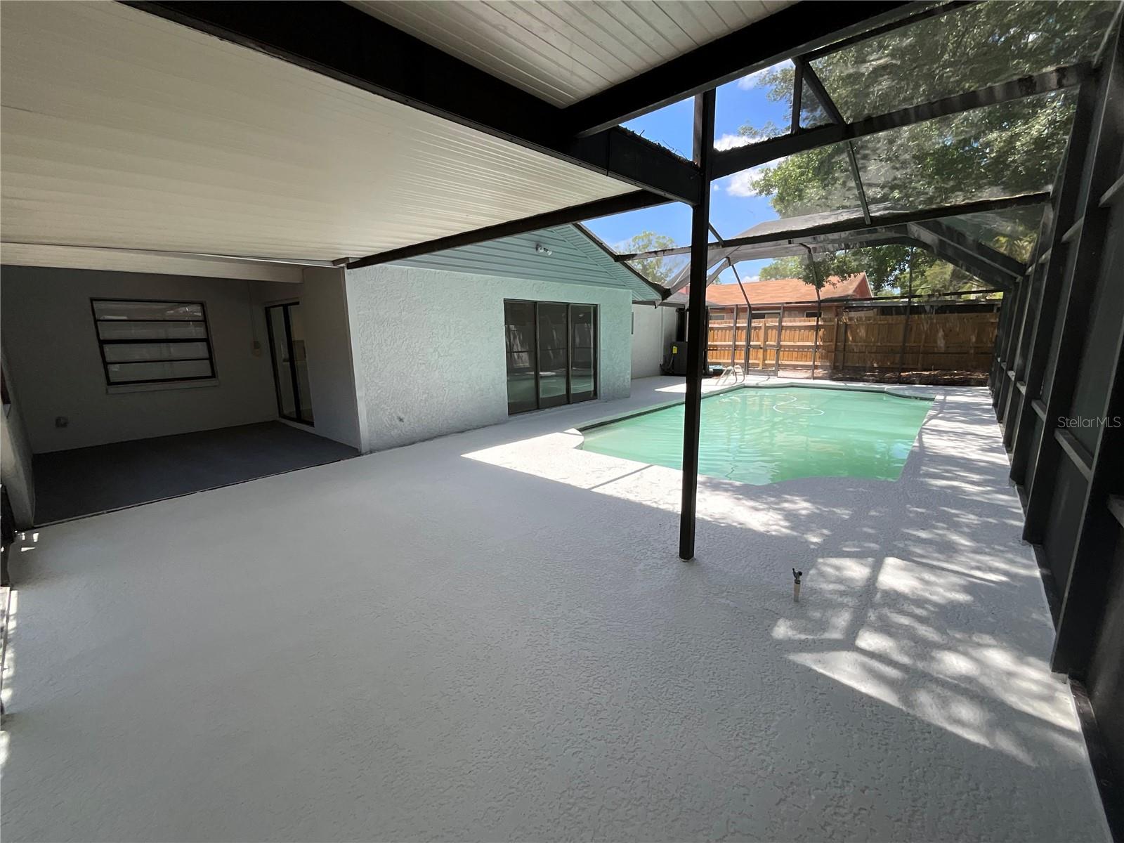 15604 TIMBERLINE DR, TAMPA, FL, 33624