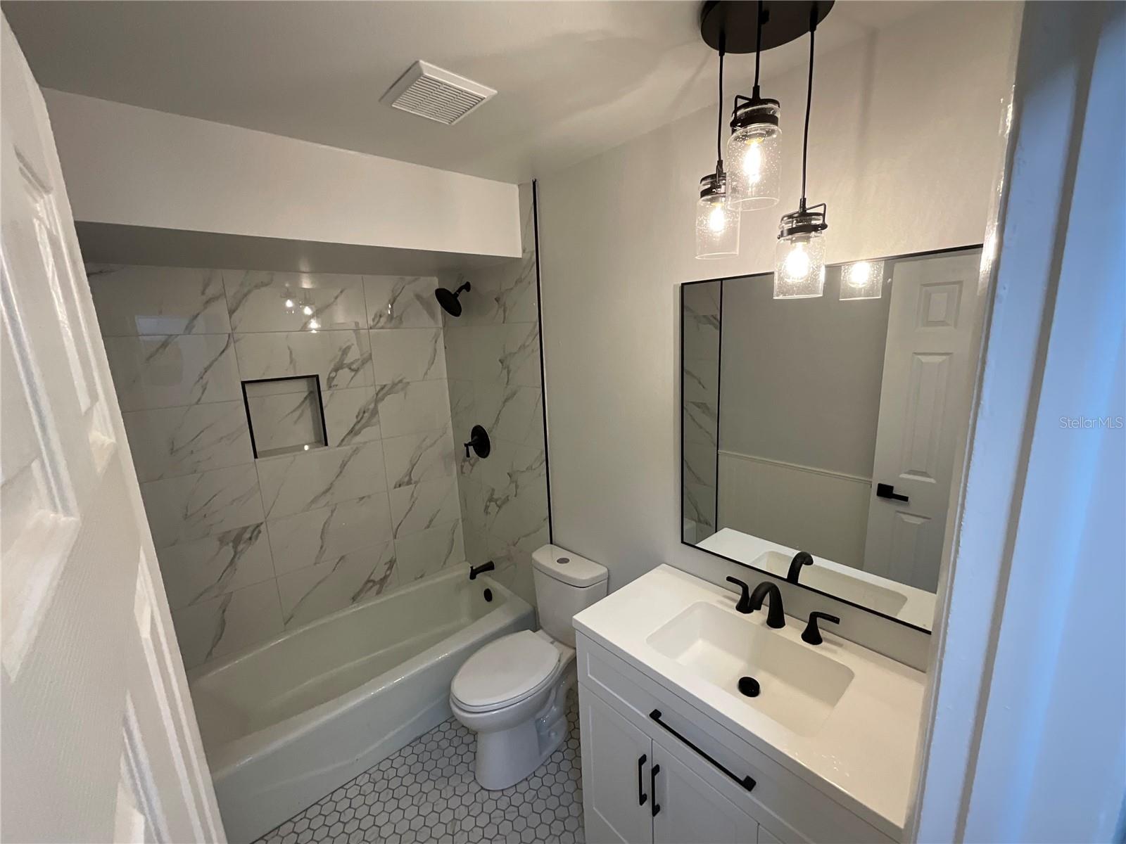 15604 TIMBERLINE DR, TAMPA, FL, 33624