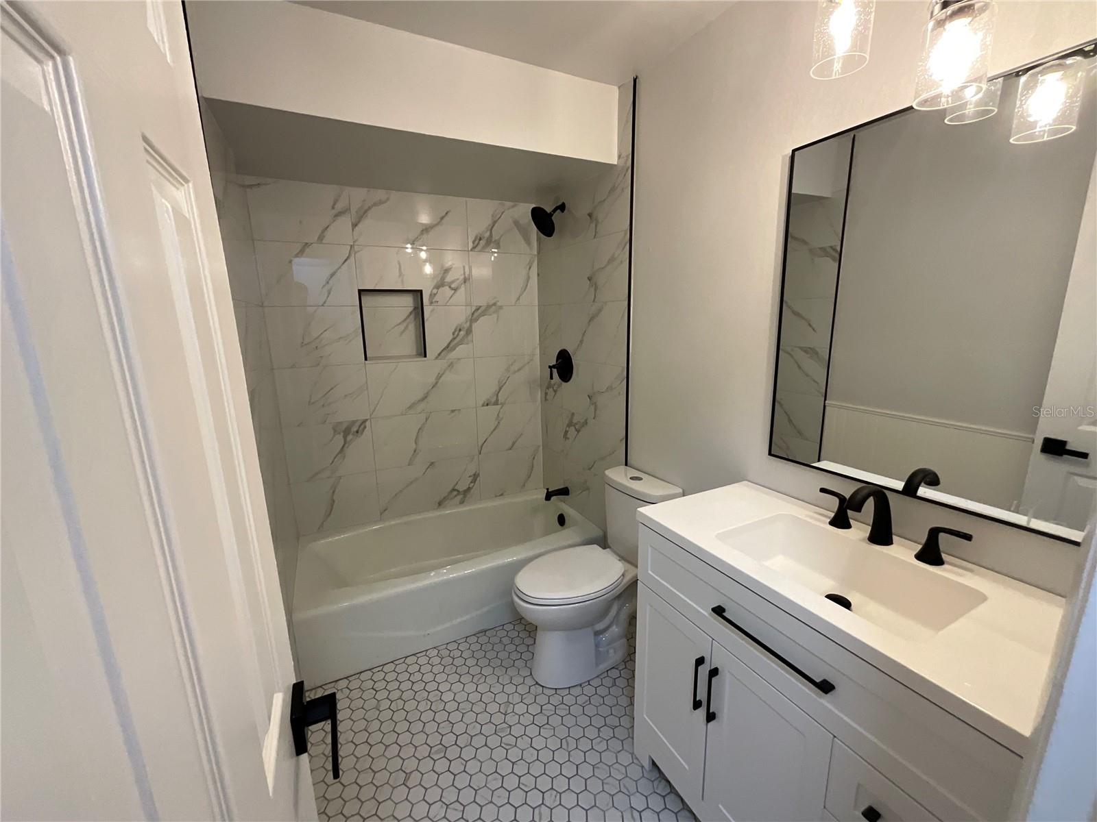 15604 TIMBERLINE DR, TAMPA, FL, 33624